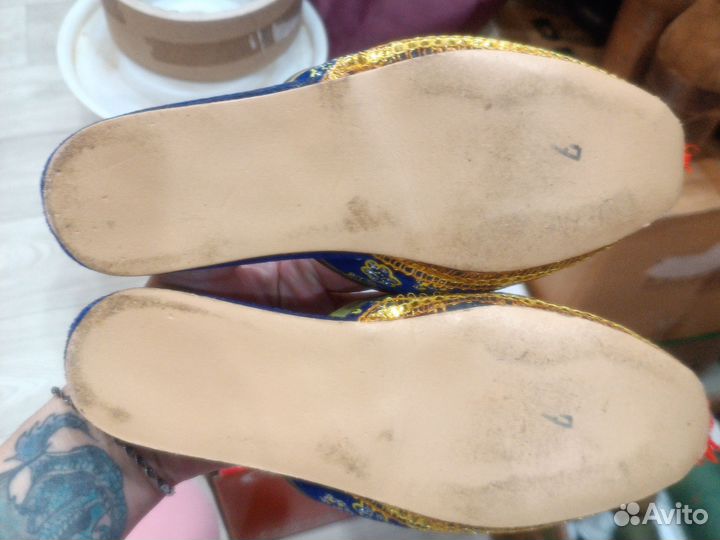 Женские домашние тапочки