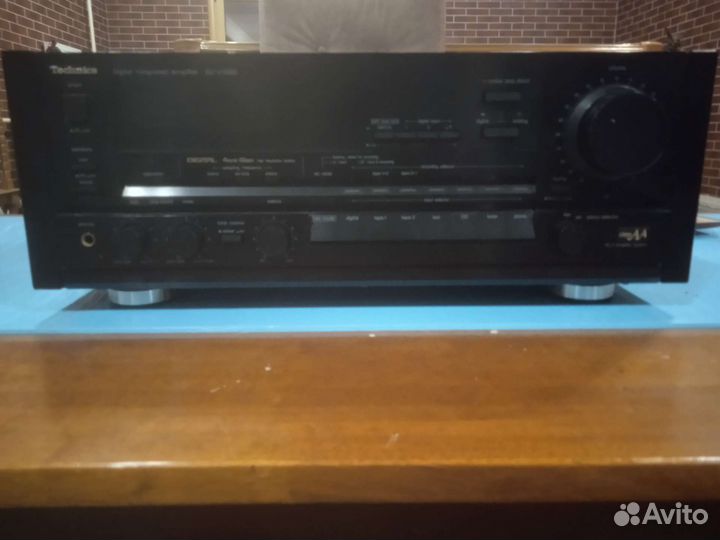 Усилитель Technics SU-V100D