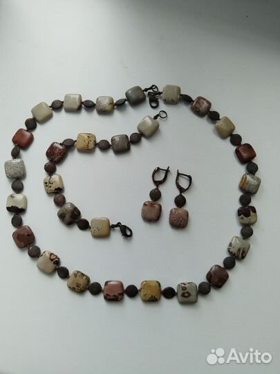 Украшения с яшмой и тигровым глазом