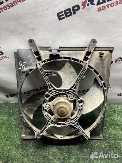 Вентилятор охлаждения радиатора Mitsubishi Carisma