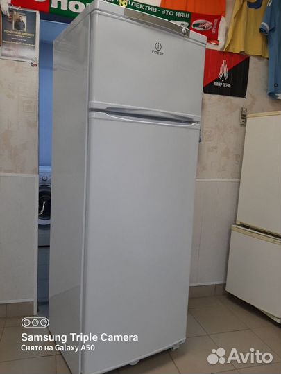 Холодильник Indesit 167sm