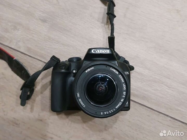 Зеркальный фотоаппарат canon