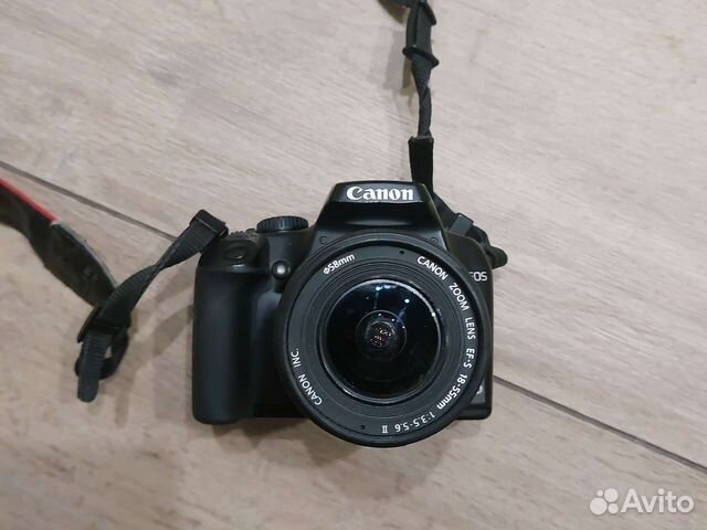 Зеркальный фотоаппарат canon
