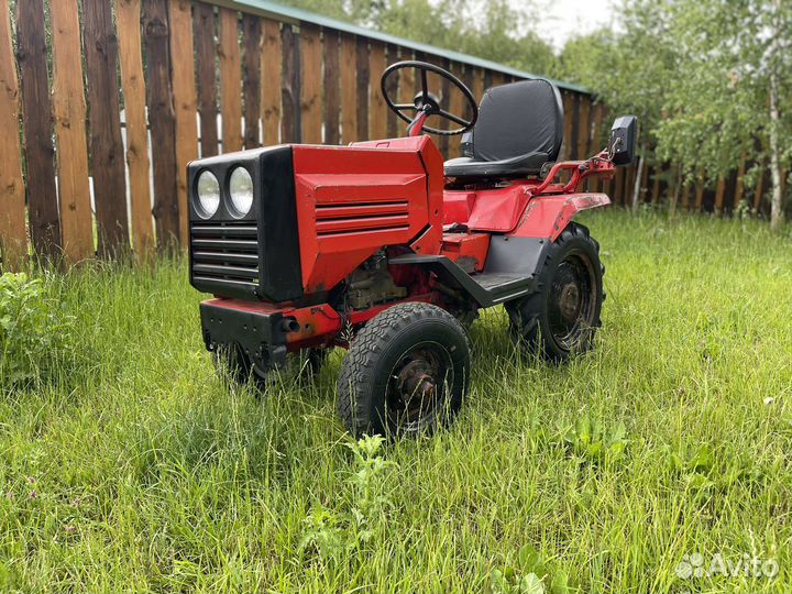 Мини-трактор КУРГАНМАШЗАВОД КМЗ-012, 1990