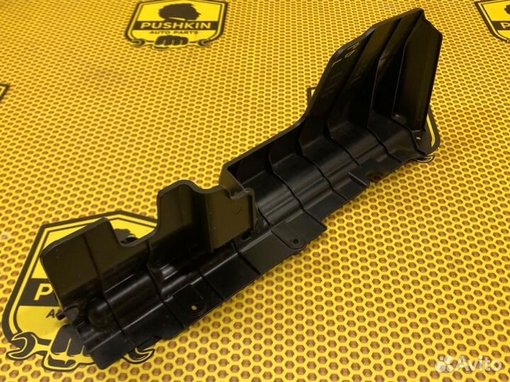 Дефлектор радиатора левый Hyundai I30 PD G4LG 2023