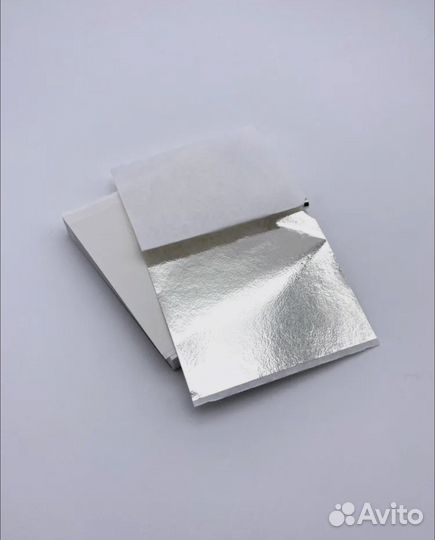 Поталь в листах и хлопьях зеркальная