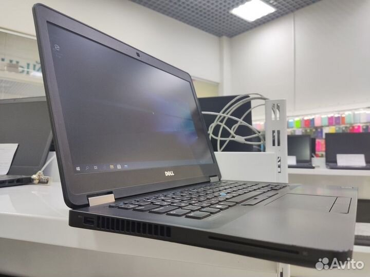 Ноутбук Б/У Dell Latitude E5470, гарантия 6 мес