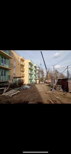 2-к. квартира, 50 м², 1/4 эт.