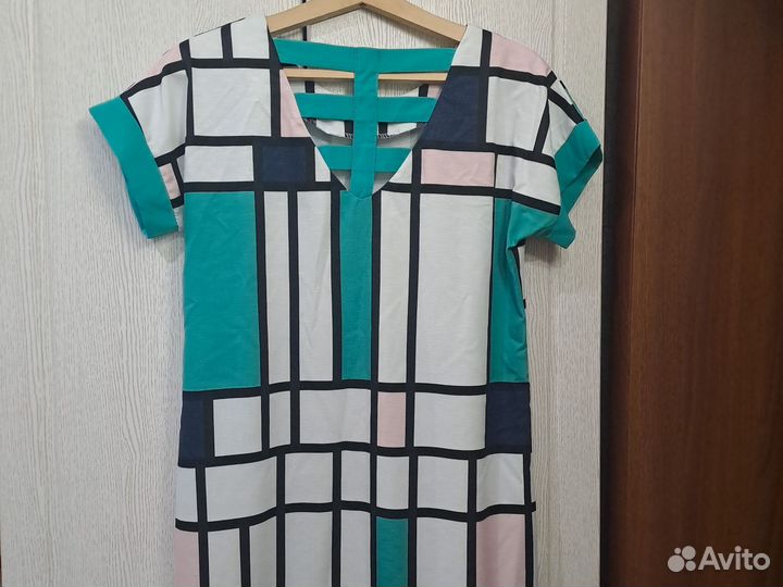 Платье женское