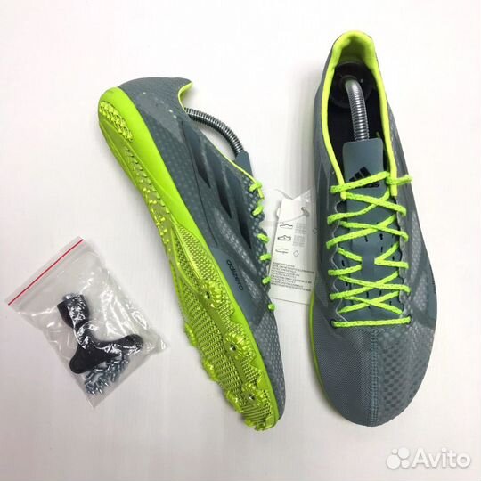 Новые беговые легкоатлетические шиповки Adidas