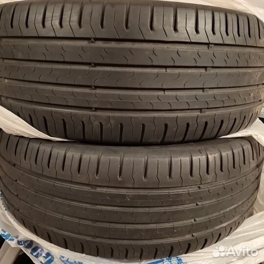 Continental ContiEcoContact 5 215/55 R17 94V