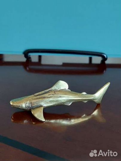 Новая миниатюрная фигурка Акула