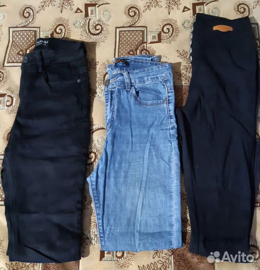 Джинсы женские р 26-27 цена за 1 шт