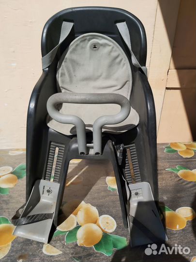 Детское сиденье на велосипед