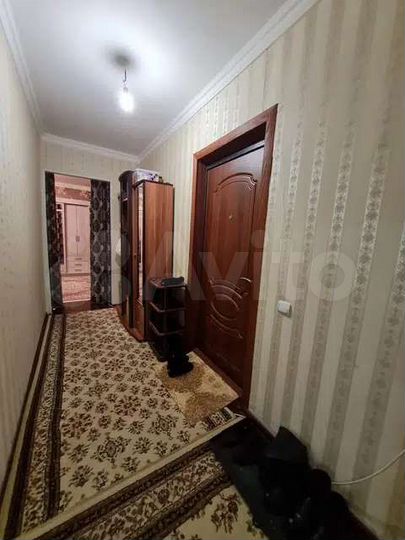 2-к. квартира, 48 м², 1/9 эт.