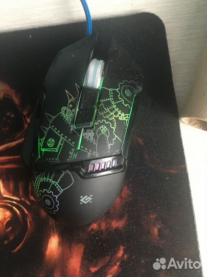 Игровая клавиатура и мышка наушники