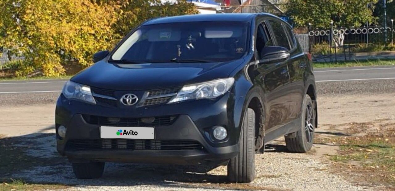 Toyota RAV4: фото владельца