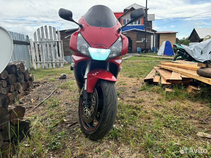 Honda CBR954RR Fireblade