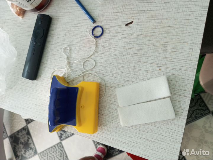 Магнитная щетка для мытья окон