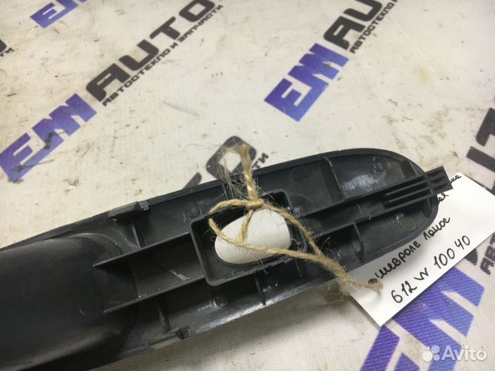 Накладка кнопки стеклоподъемника Шевроле Ланос