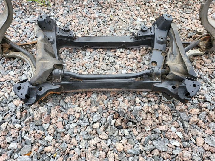 Подвеска в сборе кулак подрамник Jaguar XJ X351