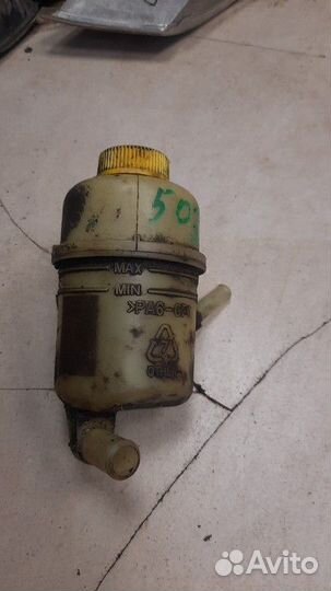 Бачок гидроусилителя Mazda 323