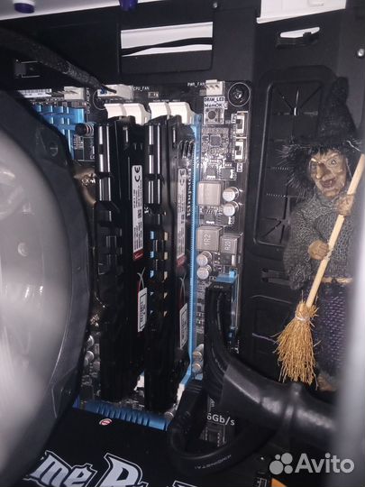 Kingston HyperX Beast DDR3 2400Mhz