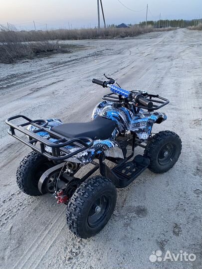 Детский квадроцикл бензиновый