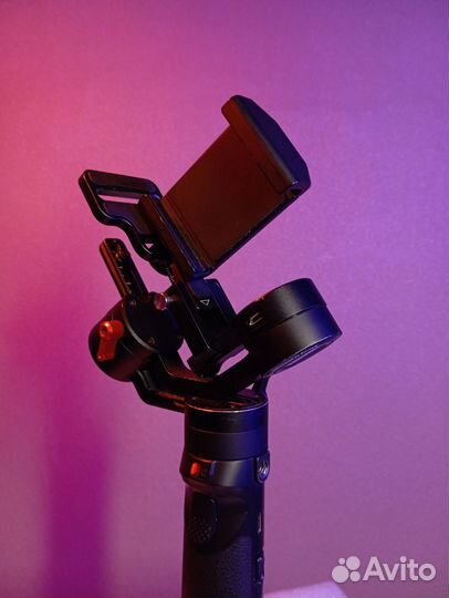 Стабилизатор для блогера и видеосъемки