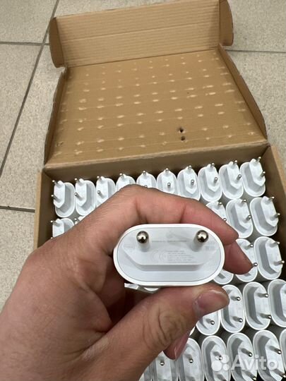 Зарядное устройство на iPhone