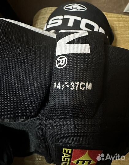 Краги хоккейные размер 14 1/2 Easton