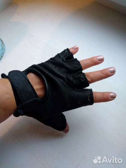 Перчатки кожаные спортивные