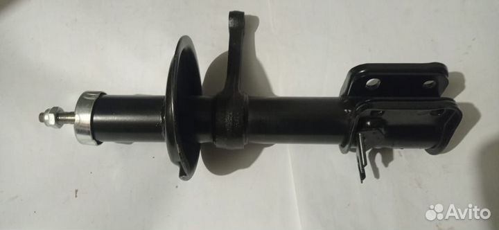 Амортизатор правый передний LADA