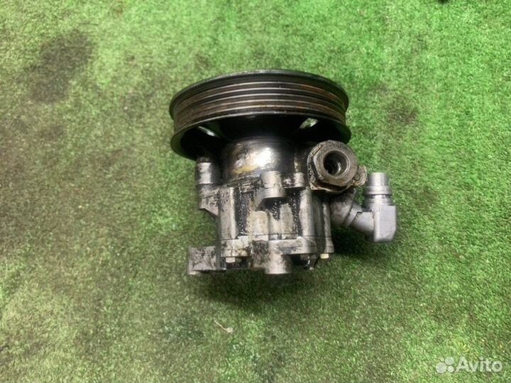 Насос гидроусилителя, насос гур Mercedes-Benz