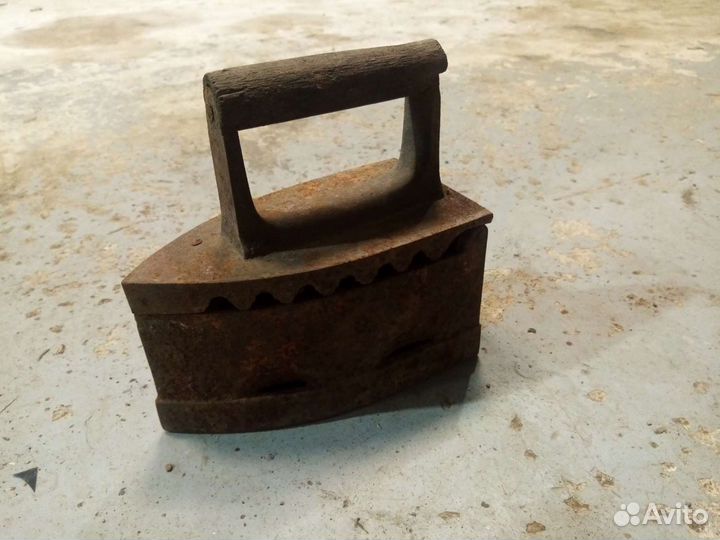 Старый утюг