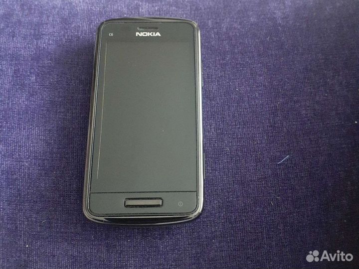 Nokia C6-01