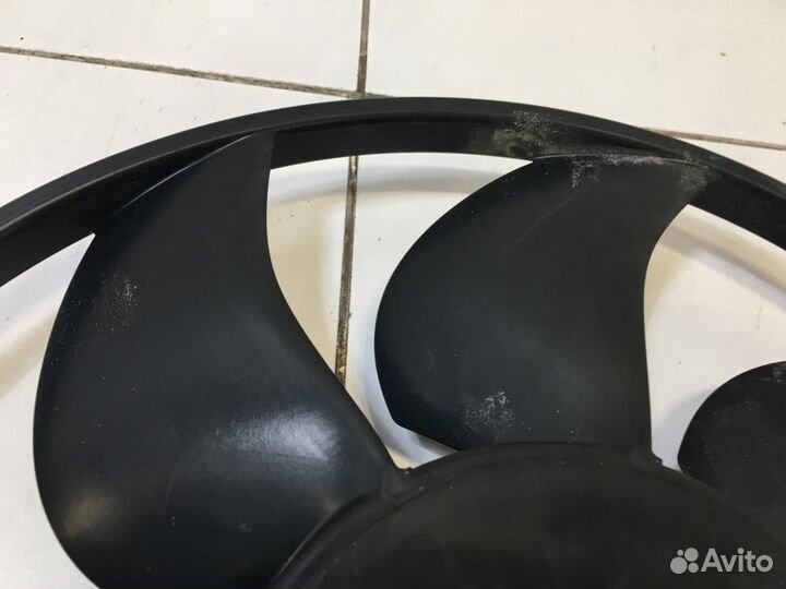 Вентилятор радиатора Volkswagen Golf 7 5G1 MK7