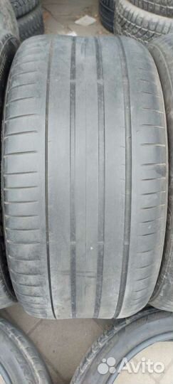 Pirelli P Zero 305/40 R20