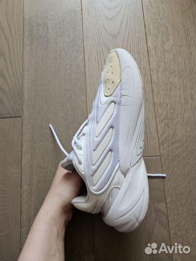 Кроссовки женские adidas 37,5