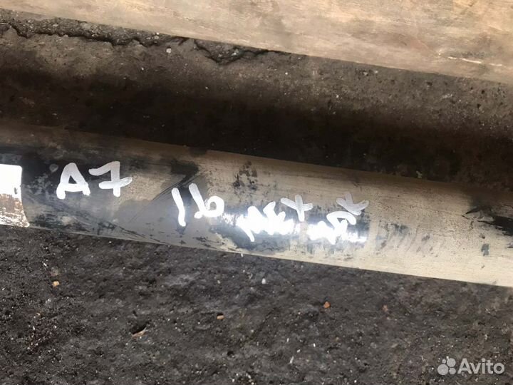 Привод передний правый Skoda Octavia A7