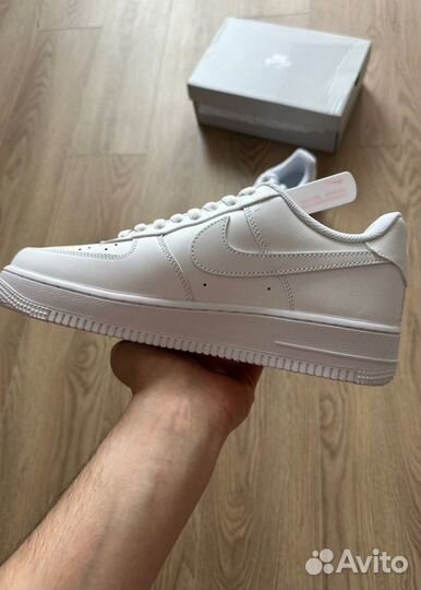 Кроссовки Nike AIR force 1 белые