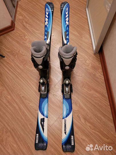 Горные лыжи и ботинки женские