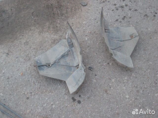 Пыльники заднего бампера Kia Rio DC седан