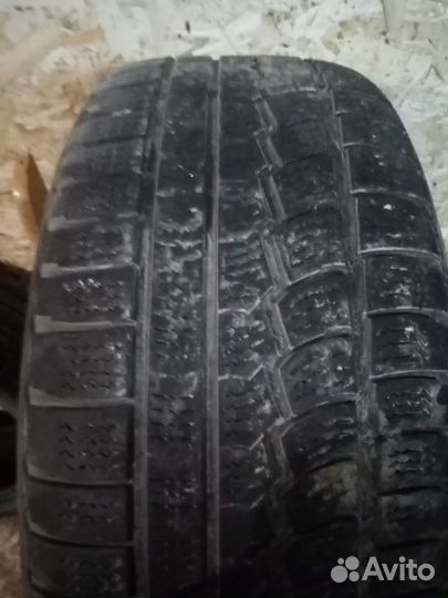 Viatti Strada Asimmetrico 225/45 R17 130C