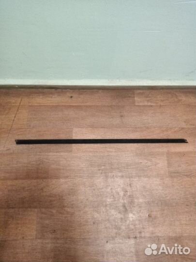 Уплотнитель стекла двери (бархотка внутренняя)