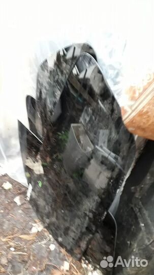 Стекла бокоаые на honda CRV