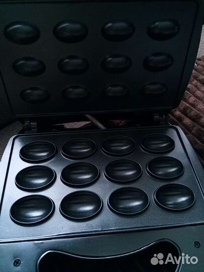 Вафельница орешница