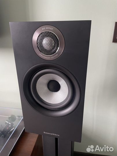 Акустика Bowers & Wilkins 607 S2