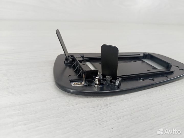 Зеркальный элемент левый Volvo V70 (SW59)