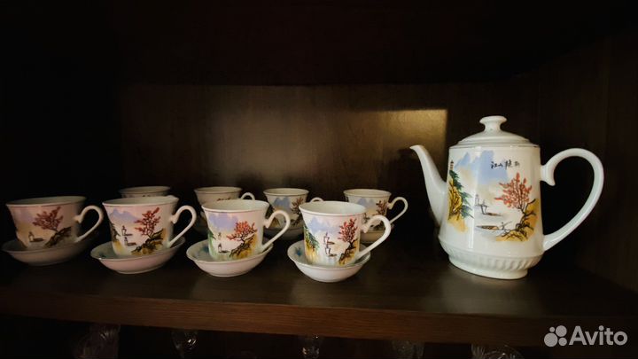 Антикварный сервиз